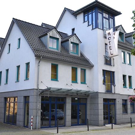 Hotel Am Schlosstor Bückeburg Exteriör bild